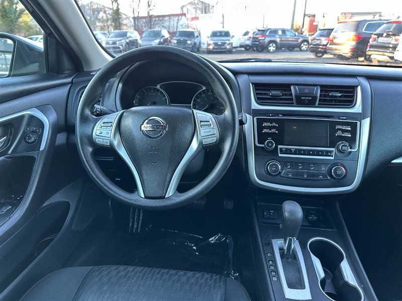 Used 2017 Nissan Altima 2.5 S w/ Power Driver Seat Package FWD image 25