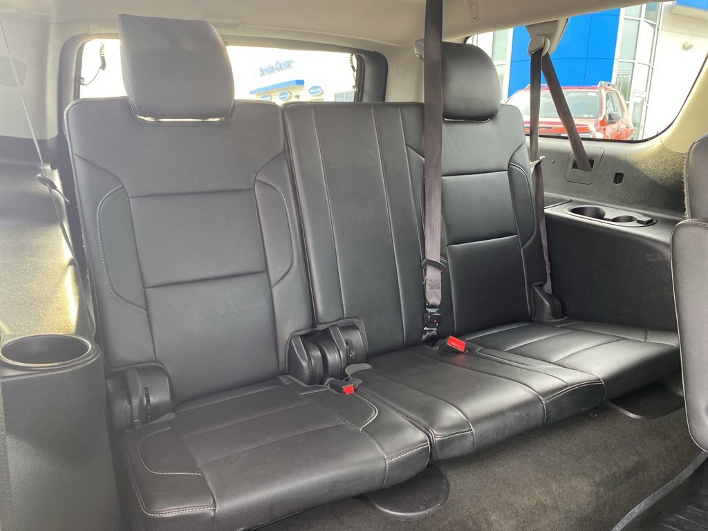 Used 2018 Chevrolet Suburban Premier image 16