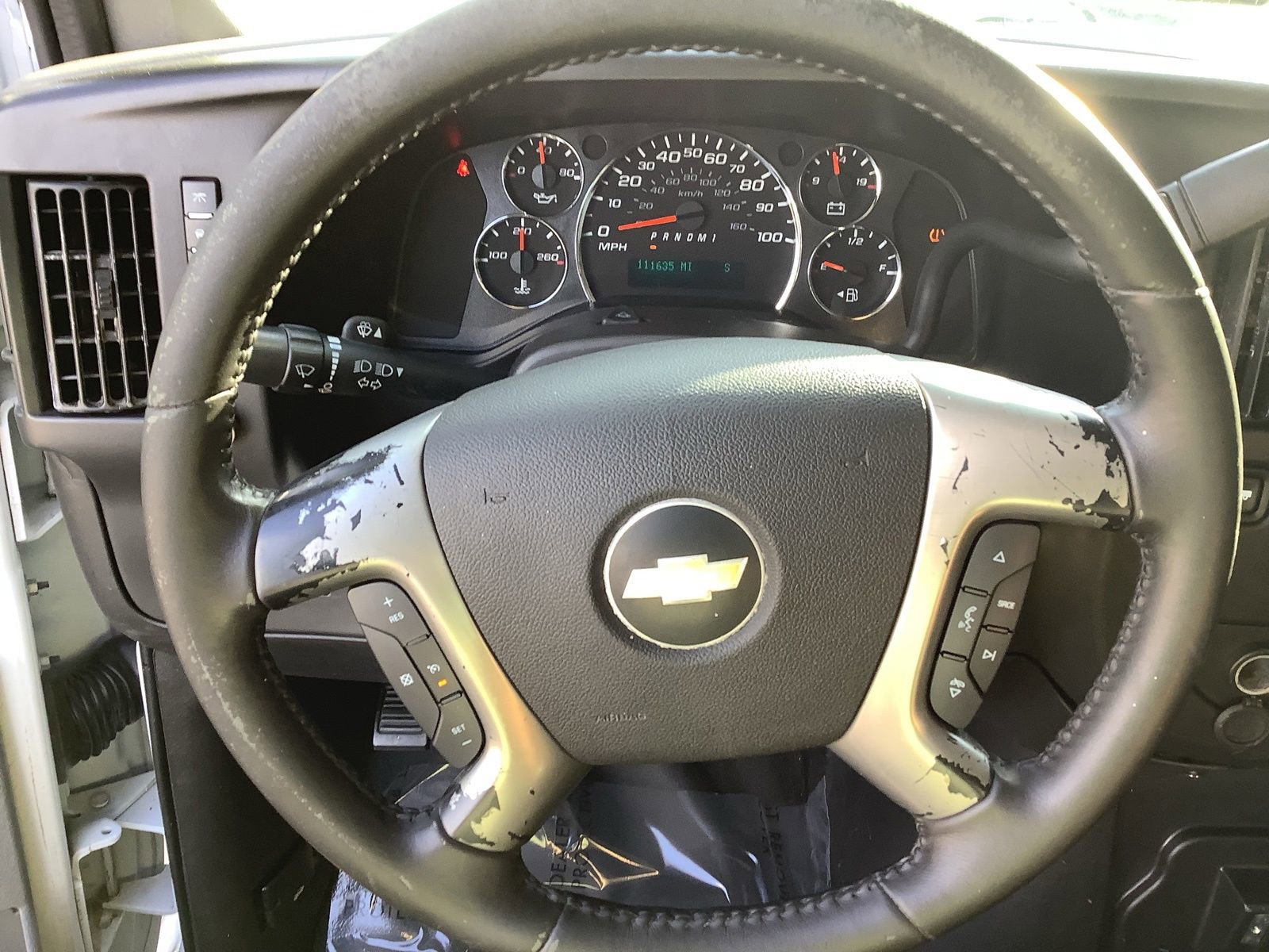 Used 2016 Chevrolet Express 3500 Extended image 18