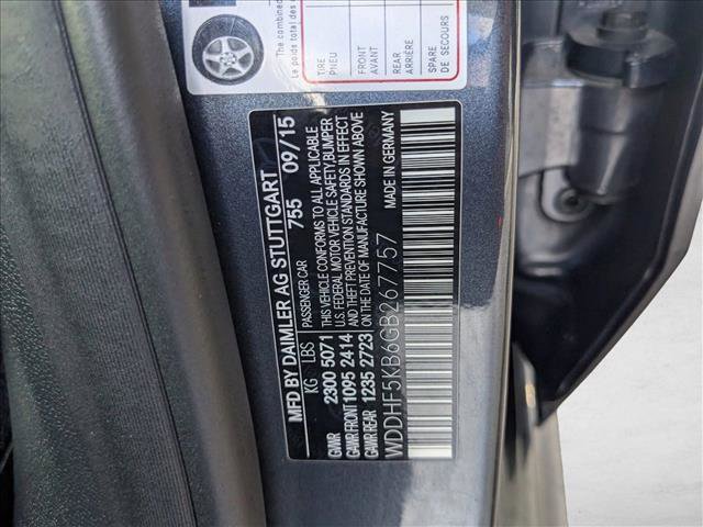 Used 2016 Mercedes-Benz E 350 Sedan image 23