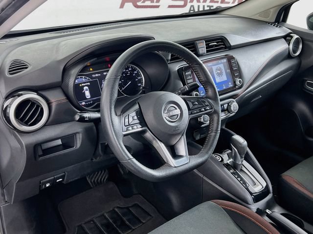 Used 2024 Nissan Versa SR FWD image 34