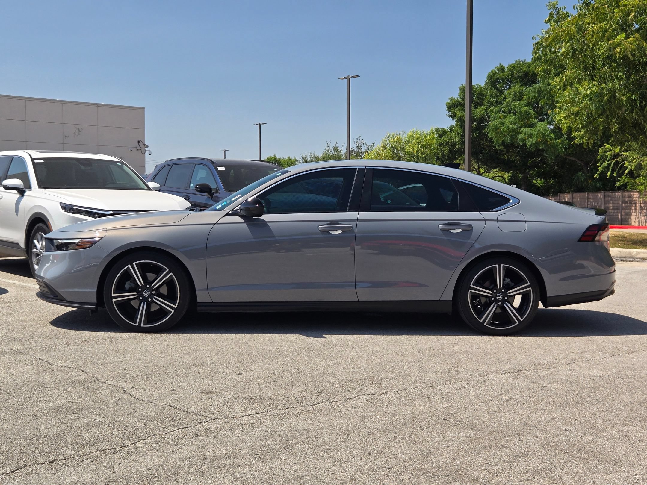 Used 2024 Honda Accord Sport image 6