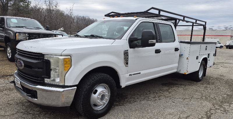Used 2017 Ford F350 XL w/ Power Equipment Group RWD image 7