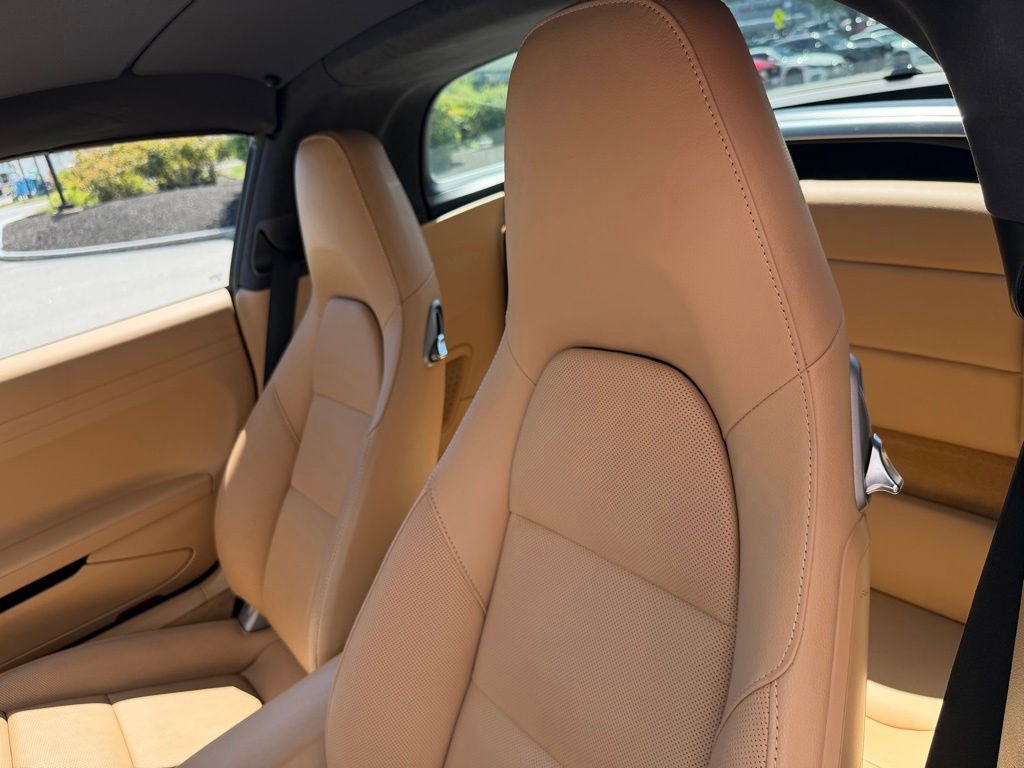 Certified 2015 Porsche 911 Targa 4 AWD/4WD image 21
