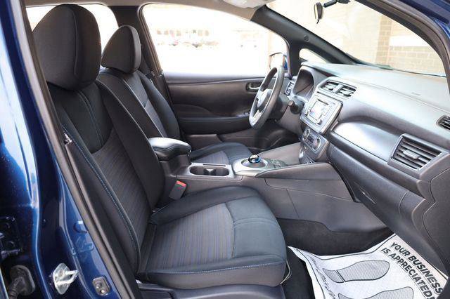 Used 2019 Nissan Leaf S w/ S Charge Package FWD image 25