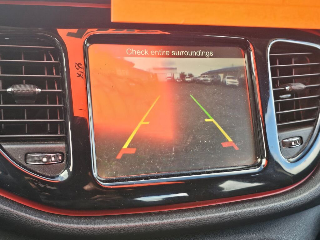 Used 2015 Dodge Dart SXT image 17