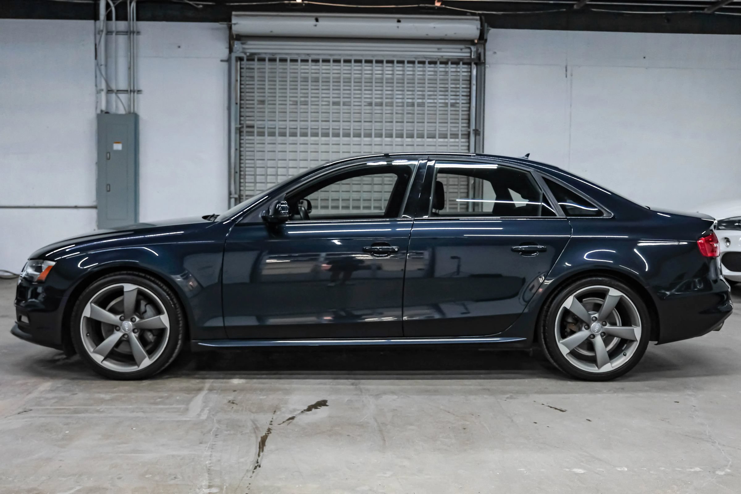 Used 2016 Audi A4 2.0T Premium Plus w/ Technology Package AWD/4WD image 15
