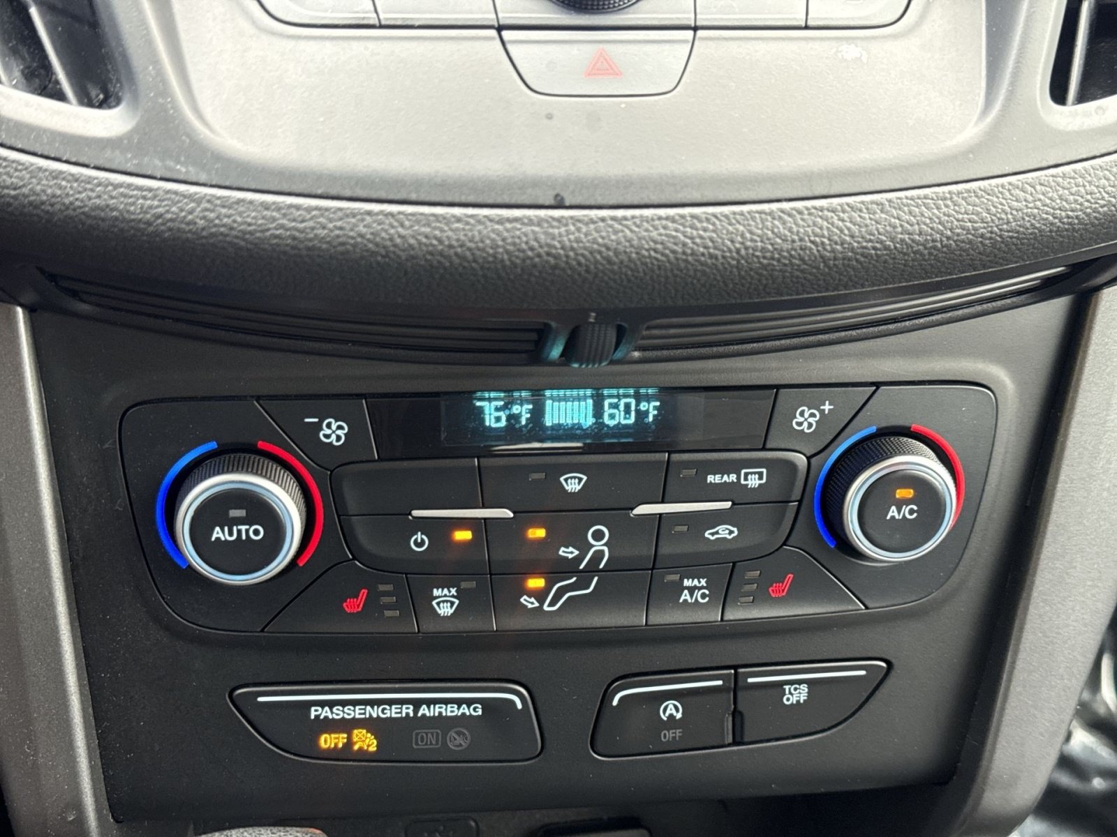 Used 2019 Ford Escape SE AWD/4WD image 22