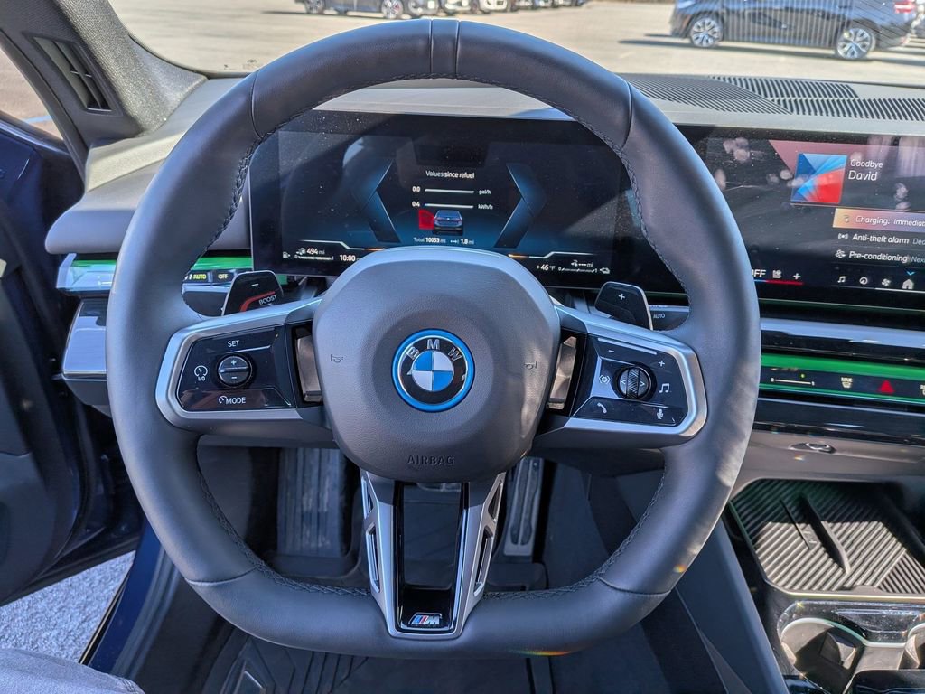 Used 2026 BMW 550e xDrive w/ Executive Package image 10