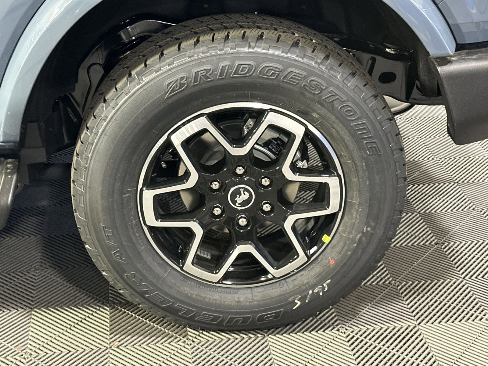 New 2025 Ford Bronco Outer Banks image 12