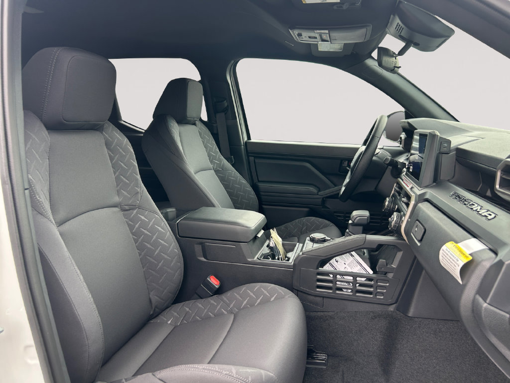New 2026 Toyota Tacoma SR w/ SR Upgrade Package AWD/4WD image 15
