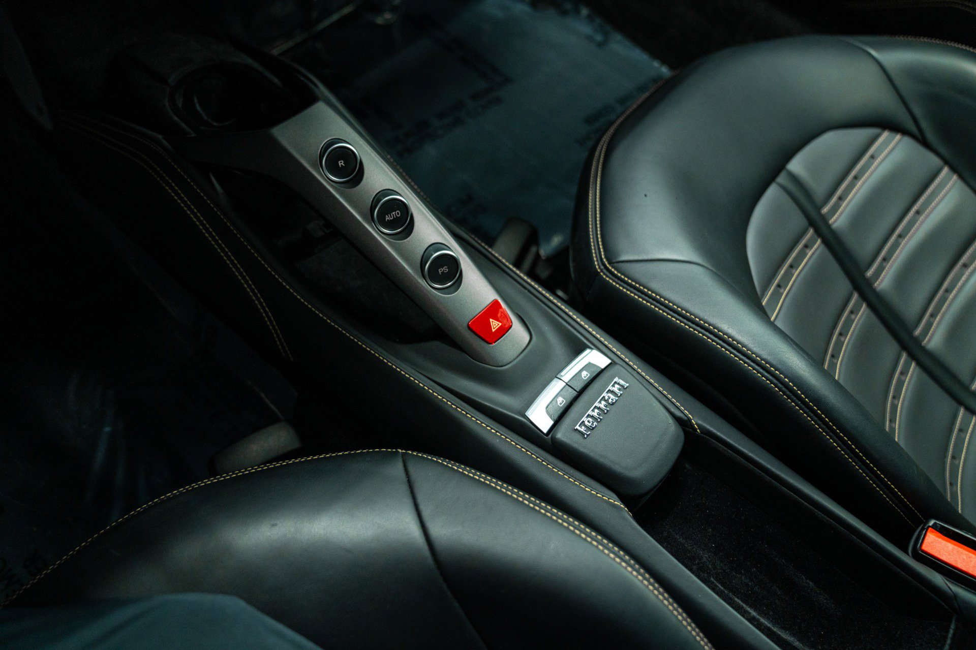 Used 2017 Ferrari 488 GTB RWD image 26
