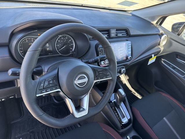 New 2025 Nissan Versa SR w/ Trunk Package FWD image 15