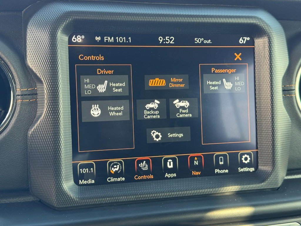 Used 2022 Jeep Wrangler Unlimited Sahara image 25