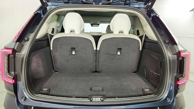 New 2026 Volvo EX90 Plus AWD/4WD image 40