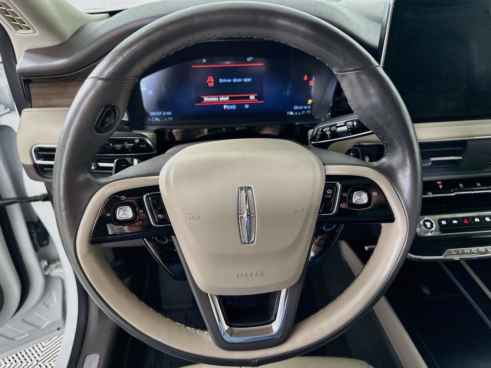 Used 2023 Lincoln Corsair Reserve w/ Equipment Group 201A AWD/4WD image 19
