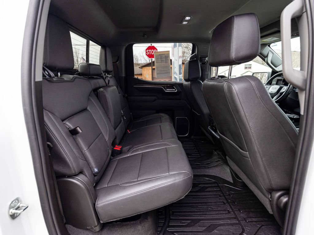 Used 2025 GMC Sierra 1500 Elevation w/ Elevation Premium Package image 28