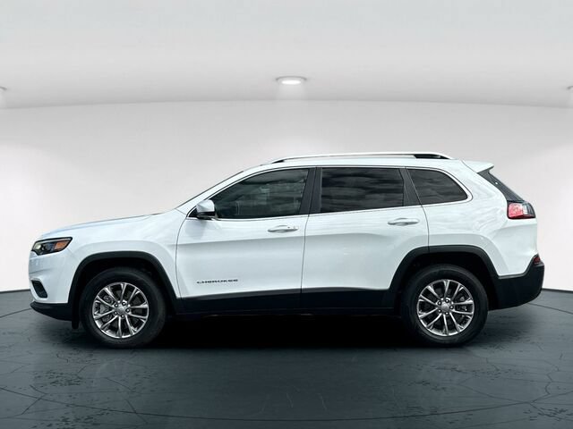 Used 2020 Jeep Cherokee Latitude Plus AWD/4WD image 3