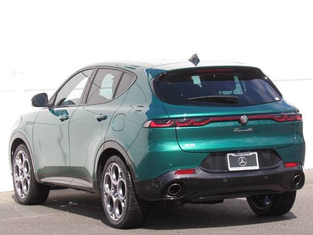 Used 2024 Alfa Romeo Tonale Veloce AWD/4WD image 5