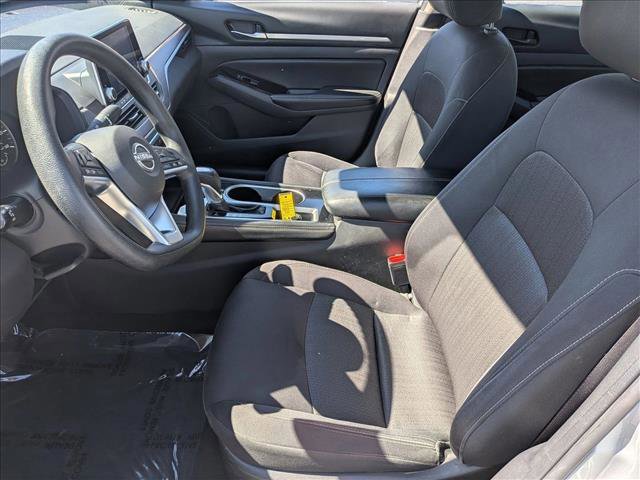 Used 2023 Nissan Altima 2.5 SV image 16