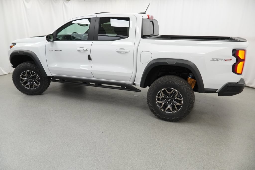 New 2026 Chevrolet Colorado ZR2 w/ Technology Package AWD/4WD image 41
