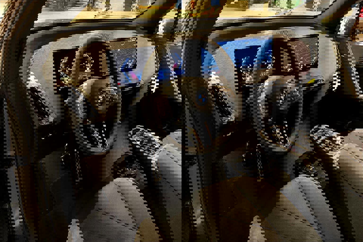 New 2026 BMW iX xDrive45 w/ M Sport Package image 8