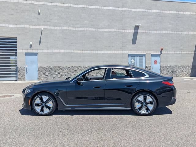 New 2026 BMW i4 xDrive40i w/ Premium Package AWD/4WD image 9