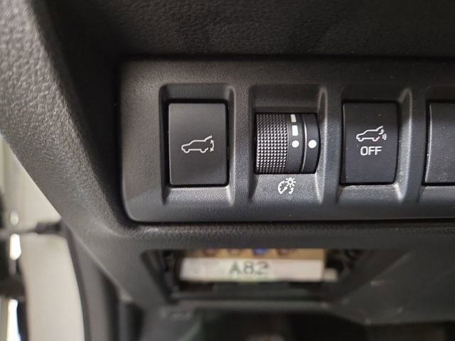 Used 2023 Subaru Outback Touring XT AWD/4WD image 28