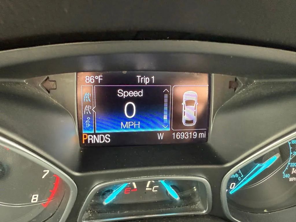 Used 2016 Ford Escape Titanium FWD image 18
