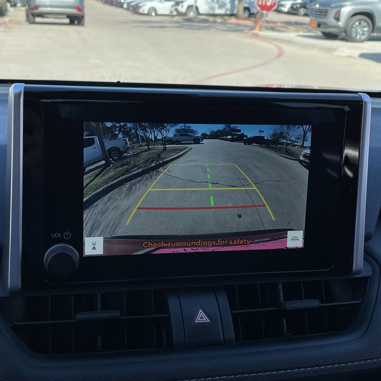 Used 2025 Toyota RAV4 XLE image 19