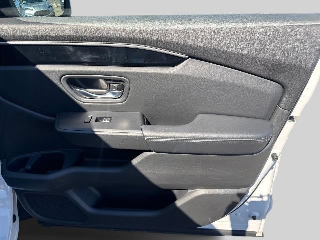 Used 2023 Honda Pilot EX-L image 25