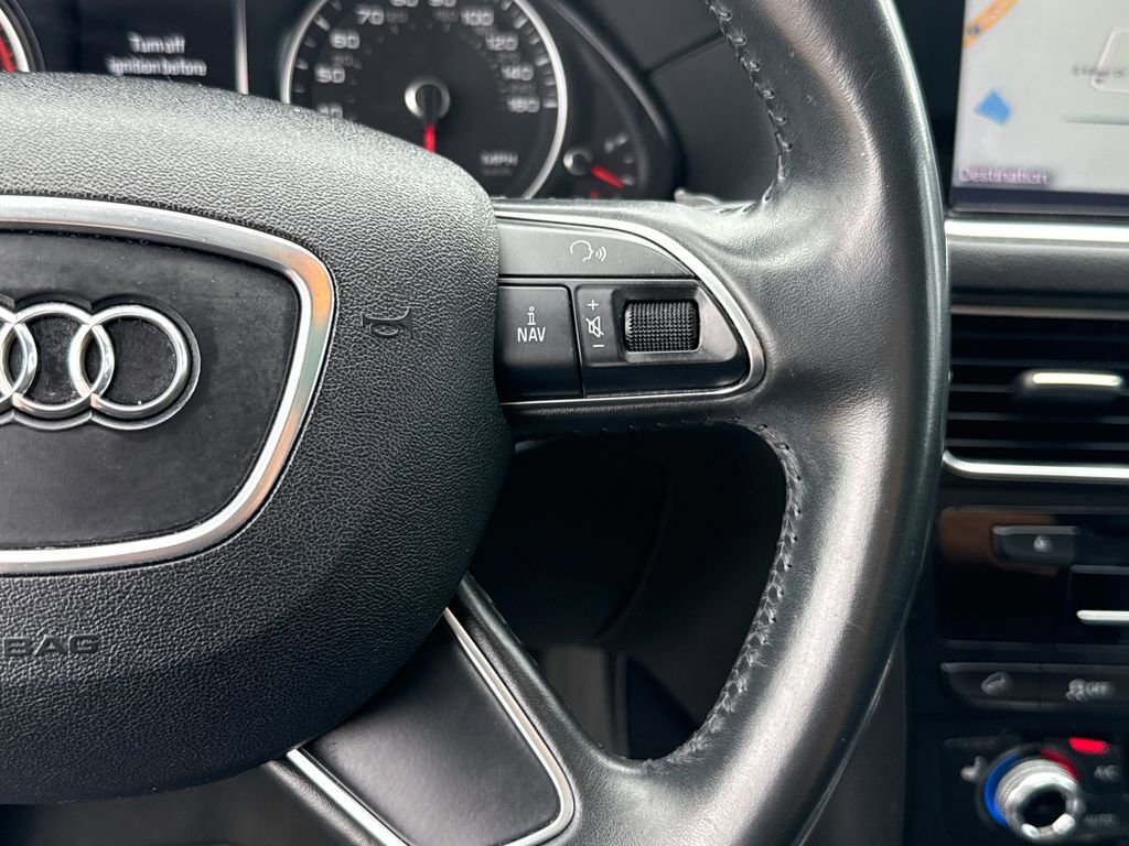 Used 2015 Audi Q5 2.0T Premium Plus w/ Technology Package image 17