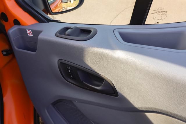 Used 2019 Ford Transit 150 148 Low Roof RWD image 34