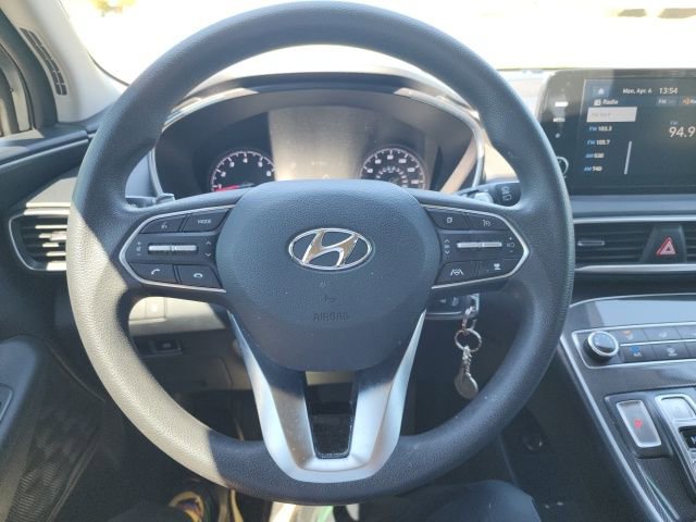 Used 2021 Hyundai Santa Fe SE w/ Cargo Package image 12