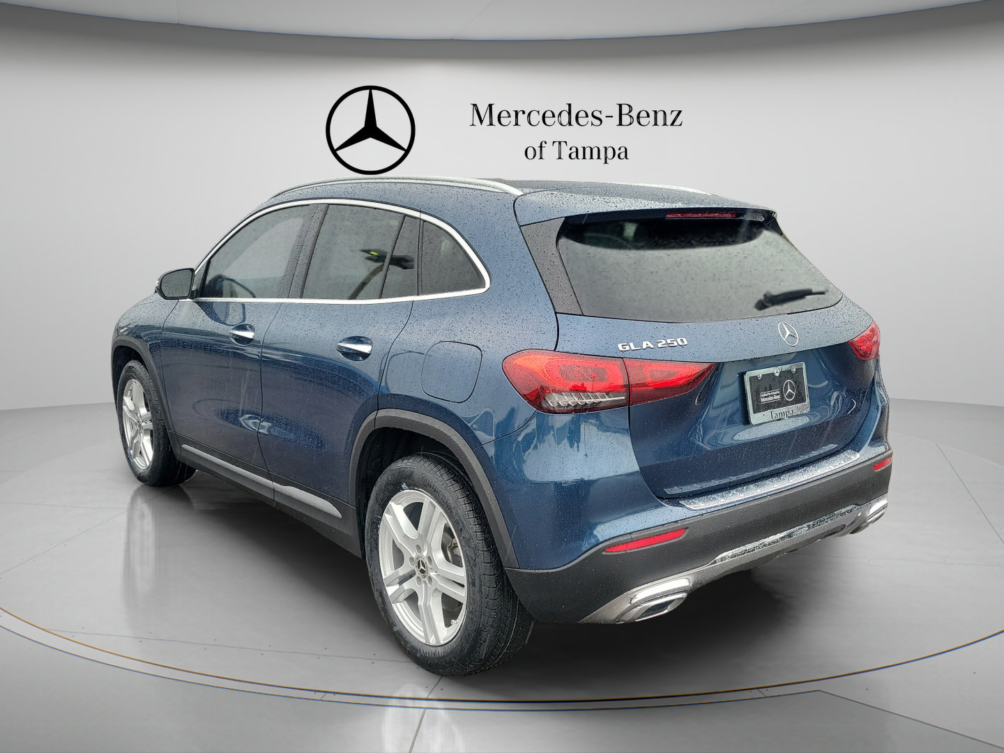 Certified 2021 Mercedes-Benz GLA 250 image 2