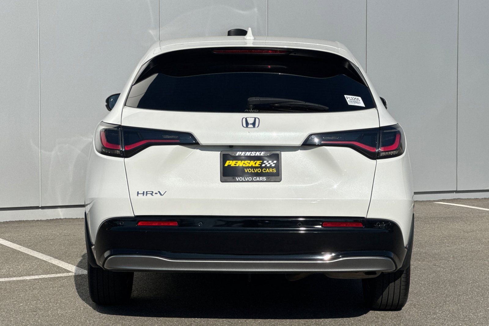 Used 2024 Honda HR-V EX-L image 4