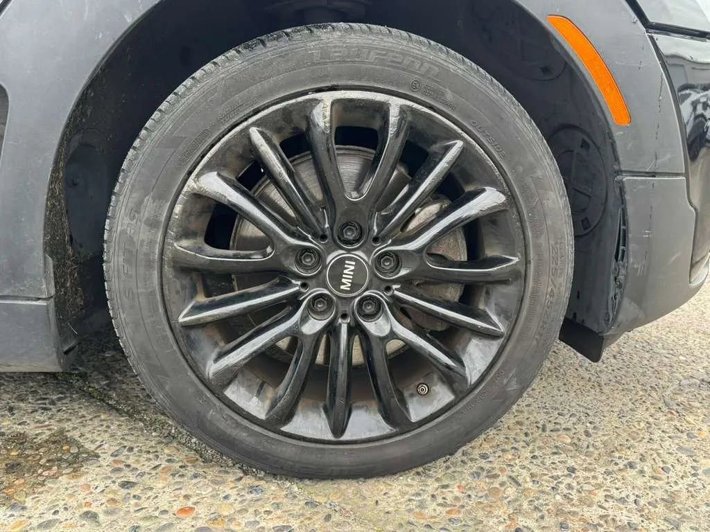Used 2018 MINI Cooper Clubman S image 18