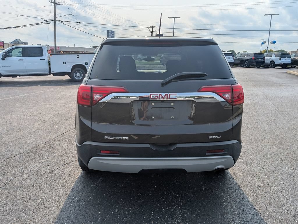 Used 2018 GMC Acadia SLE AWD/4WD image 6