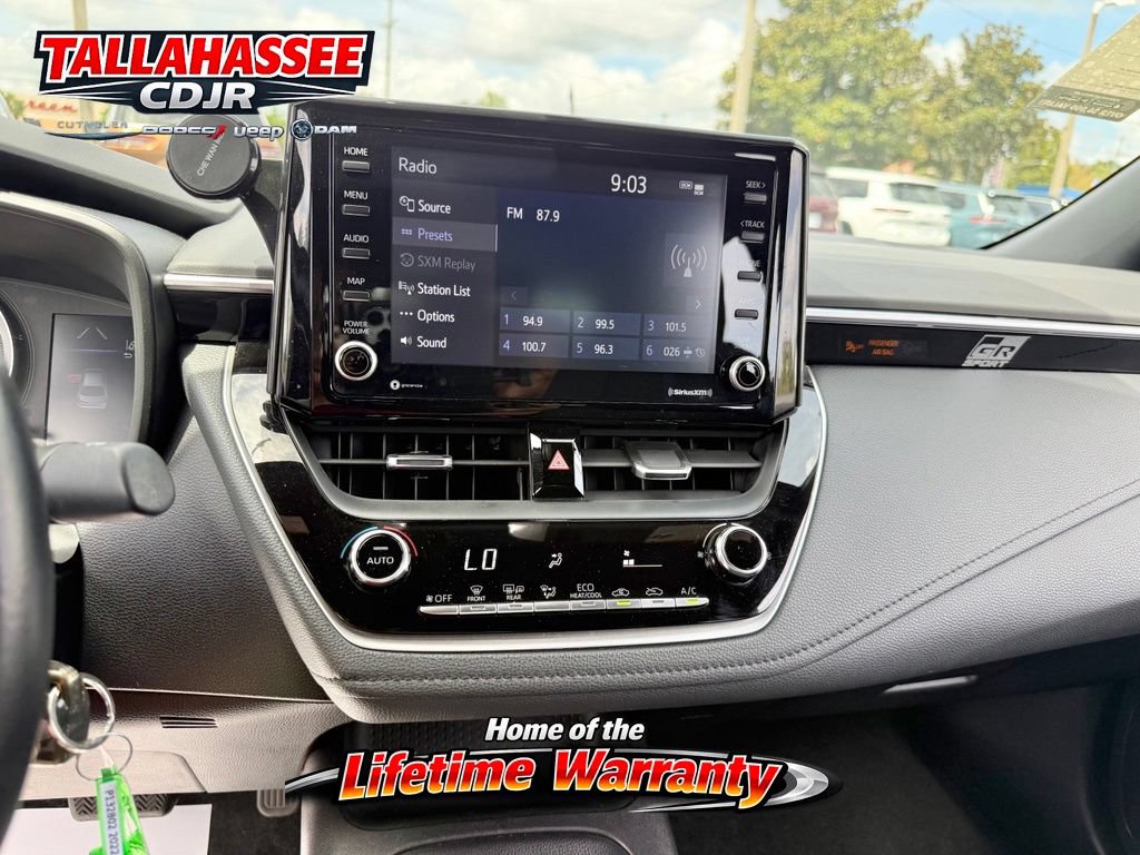 Used 2022 Toyota Corolla SE FWD image 25