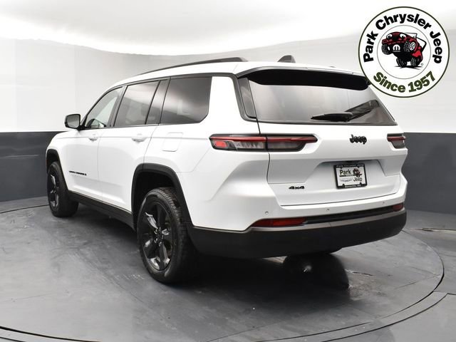 Used 2023 Jeep Grand Cherokee L Laredo AWD/4WD image 4