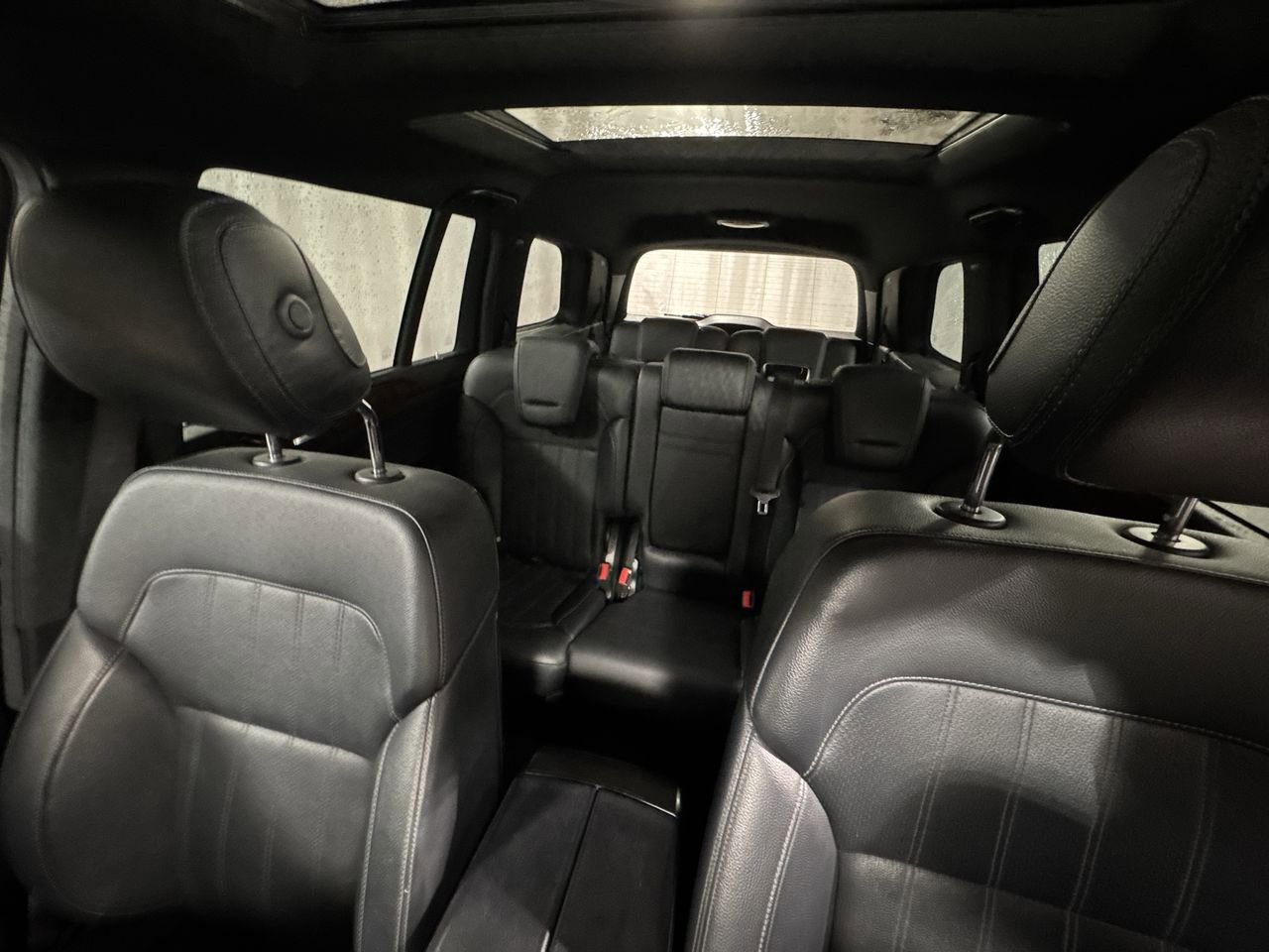 Used 2019 Mercedes-Benz GLS 450 4MATIC image 30