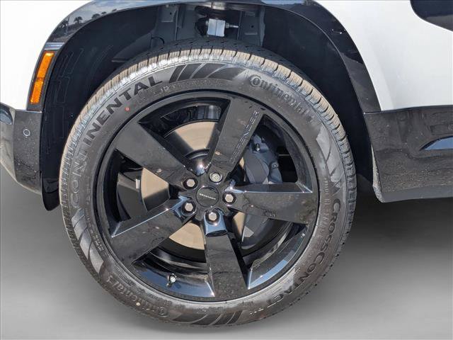 New 2026 Land Rover Defender 110 X-Dynamic SE AWD/4WD image 10