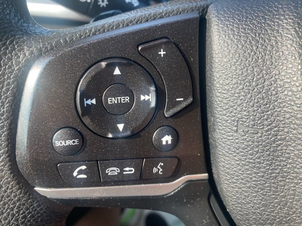 Used 2018 Honda Odyssey LX image 17