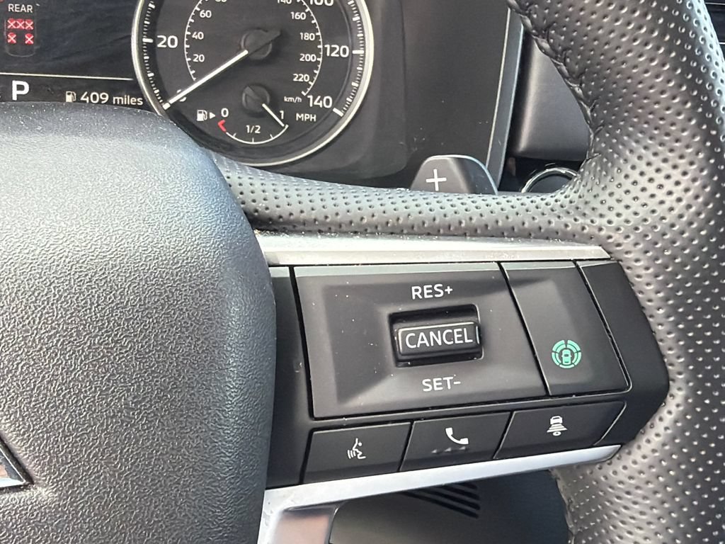 Used 2025 Mitsubishi Outlander SE FWD image 25