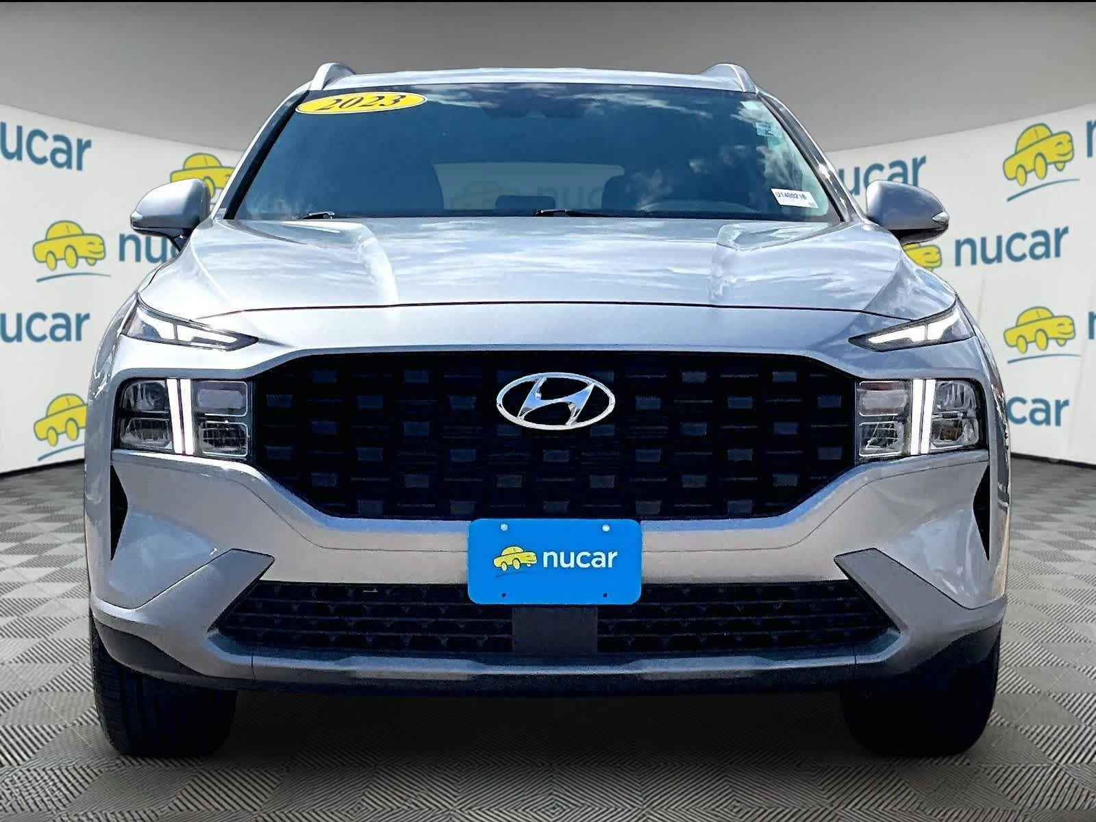 Used 2023 Hyundai Santa Fe SEL w/ Cargo Package AWD/4WD image 2