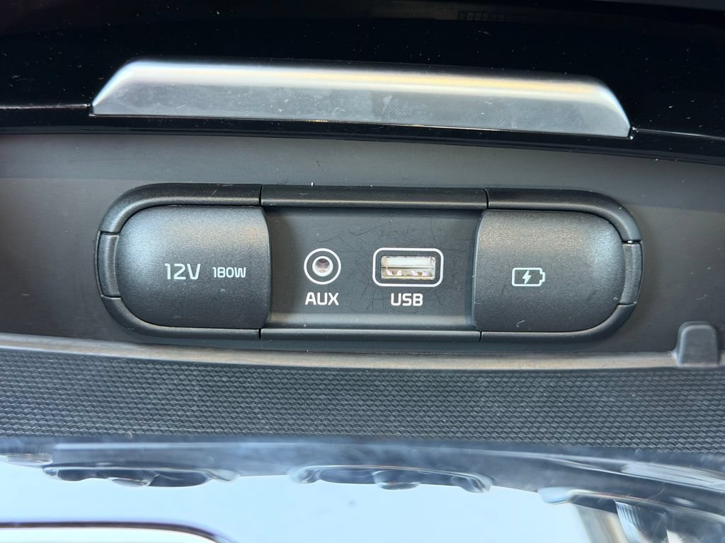 Used 2018 Kia Stinger Premium AWD/4WD image 24