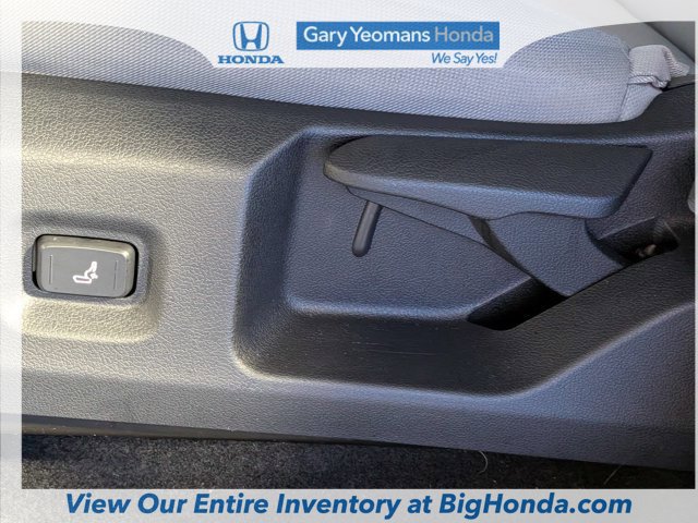 Used 2025 Toyota Tacoma TRD Sport AWD/4WD image 24