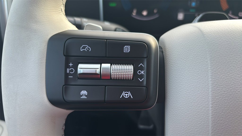 Used 2026 Hyundai Santa Fe SEL image 24