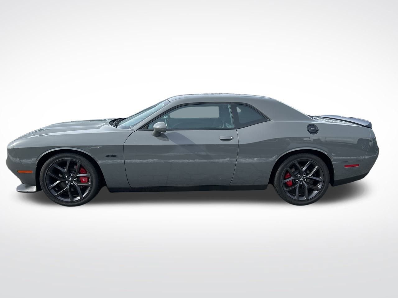 Used 2023 Dodge Challenger R/T w/ Blacktop Package image 2