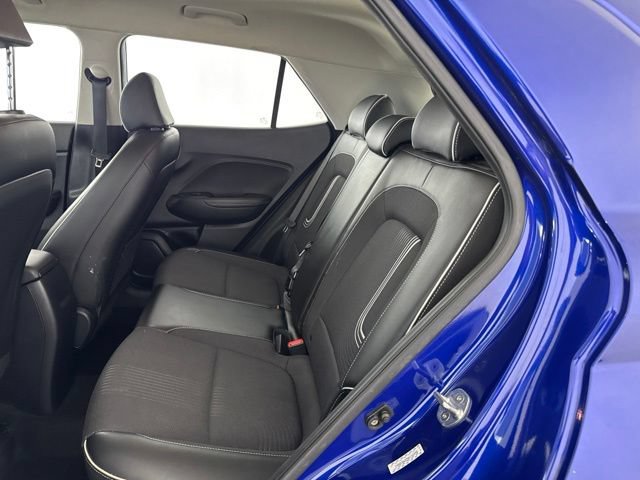Used 2022 Hyundai Venue Limited FWD image 24